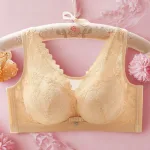 Full coverage padded bra